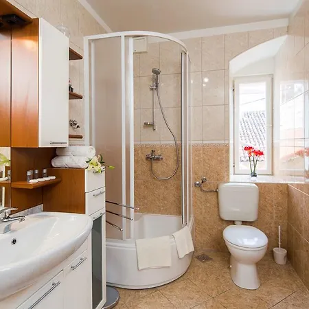 See Everlasting Split