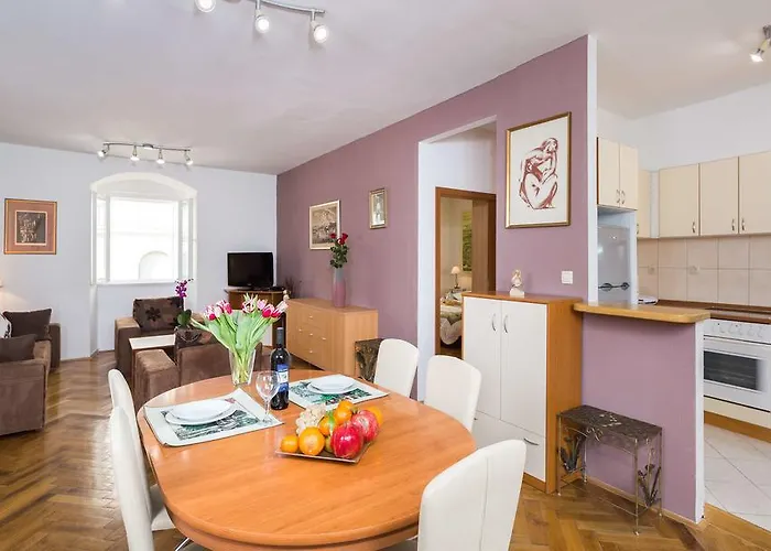 Everlasting Apartament *